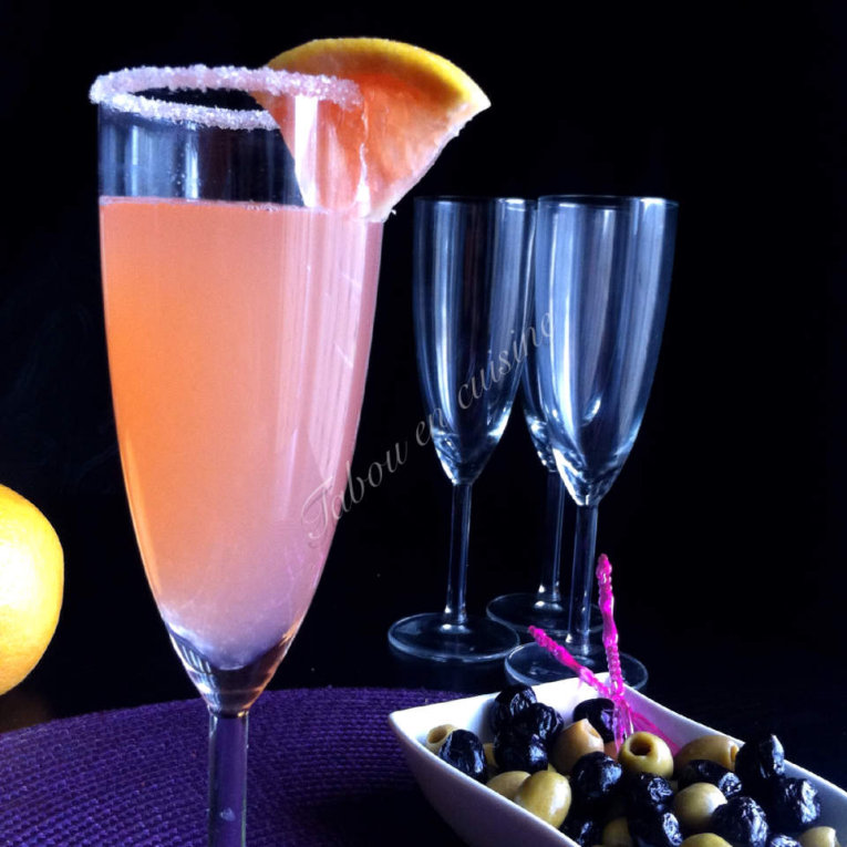 Cocktail pamplemousse sans alcool pour octobre rose 