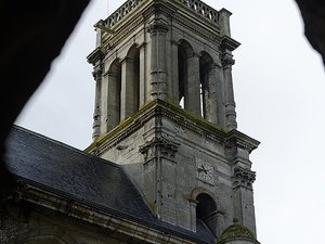 L'Abbaye St Léger. 