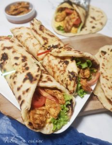 Sandwich cheese naan poulet