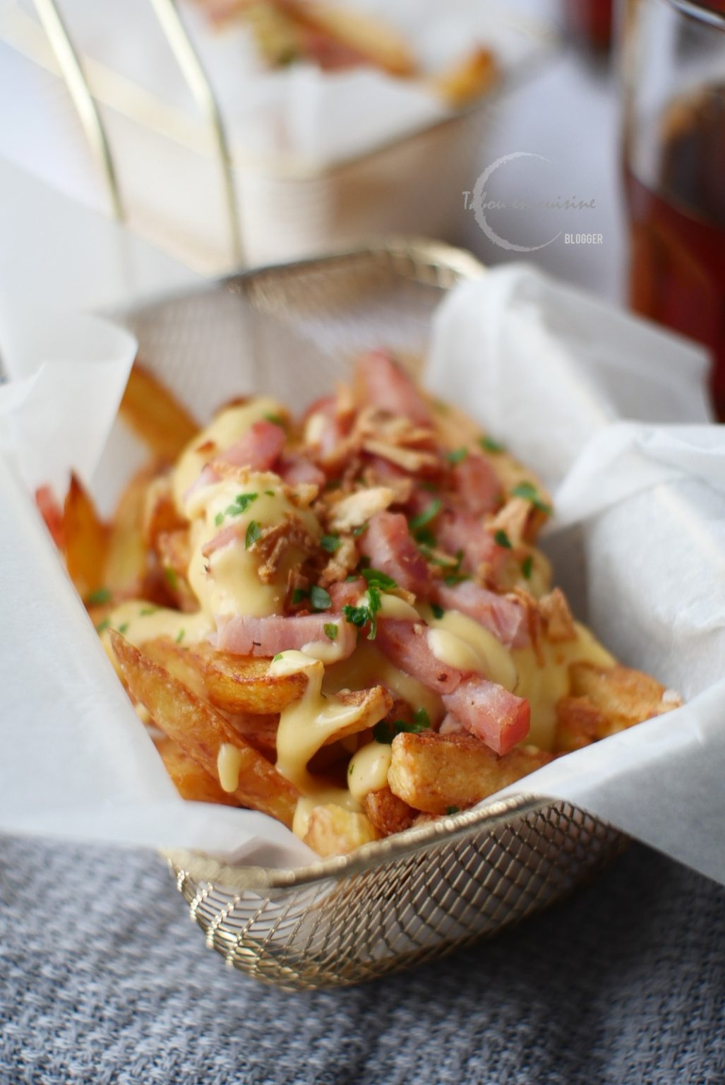 Frite Cheddar Frites au cheddar et lardons fumés